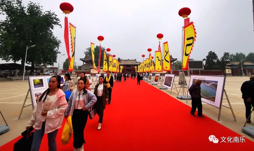 5dd1cebb530abd75153b51db45e5bd80 5dd1cebb530abd75153b51db45e5bd80.jpg