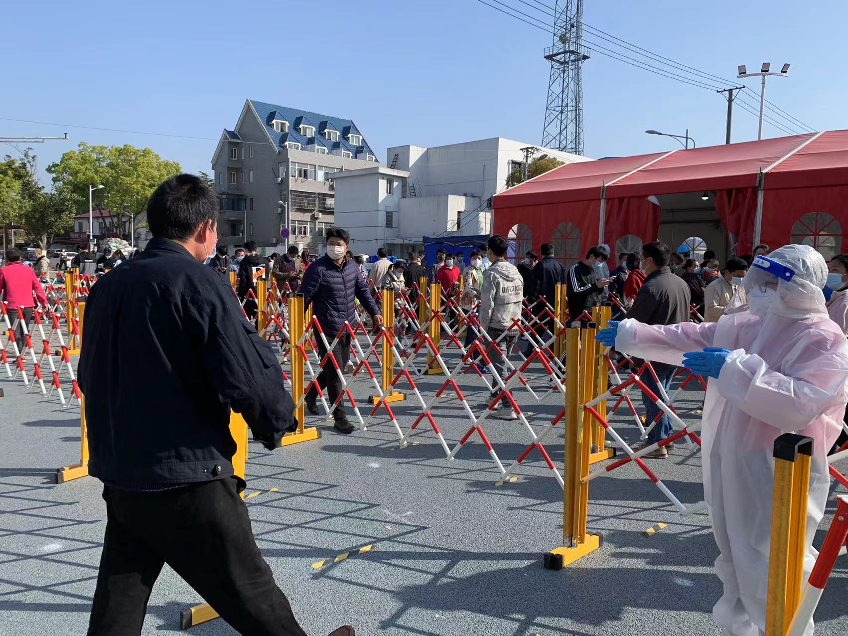 【沙溪镇岳王社区】4月第2次核酸检测志愿服务活动