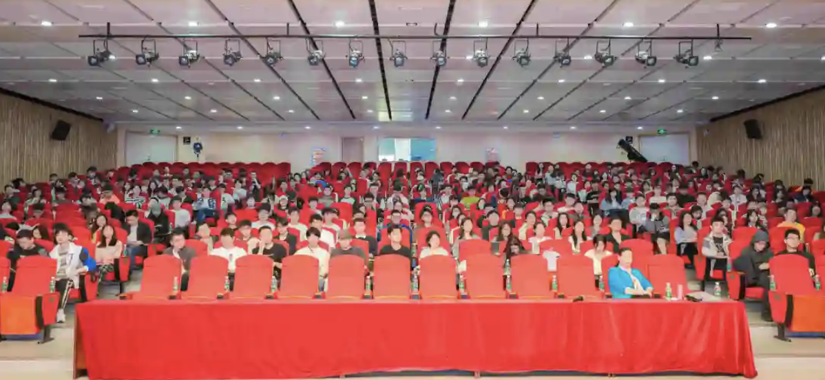 ??2024-04-01 23.21.52.png