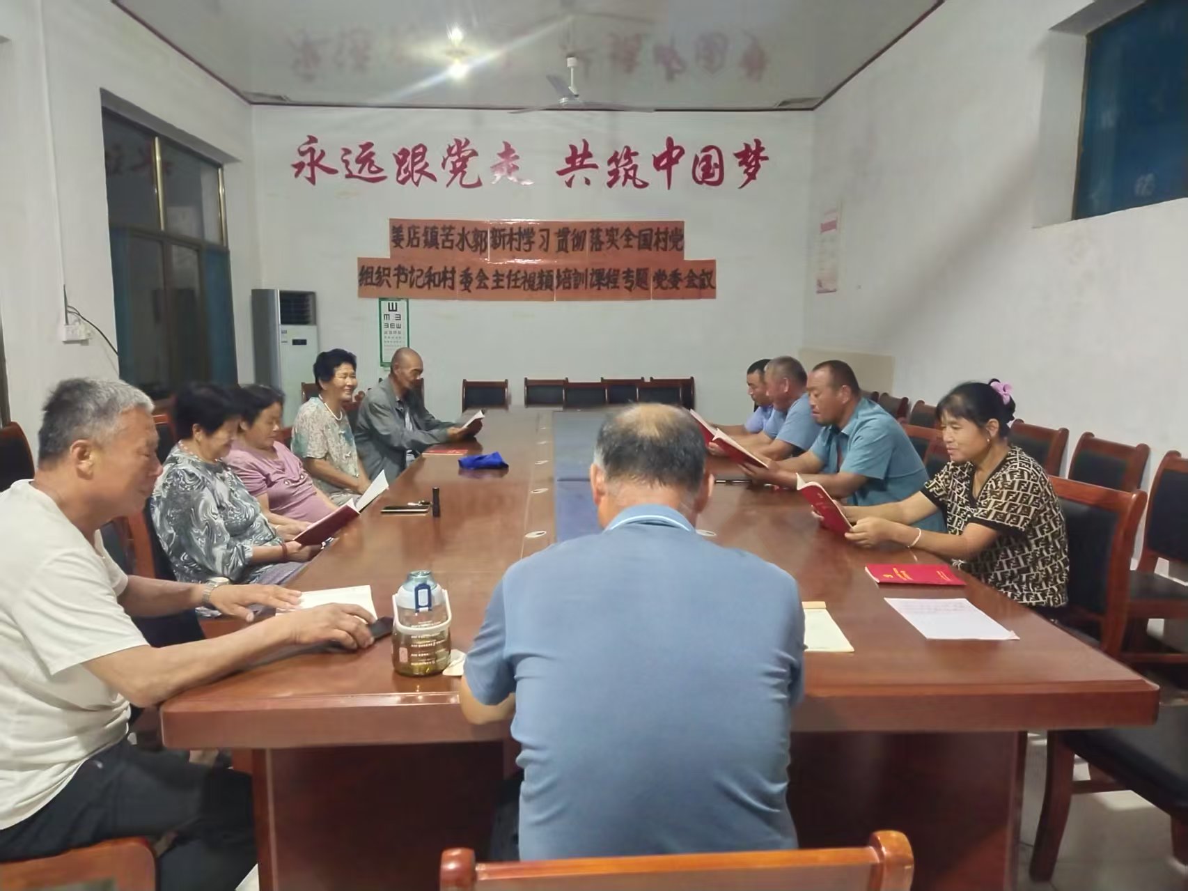 高唐县姜店镇苦水村开展“重温抗战史诗，传承民族精神”全民阅读活动
