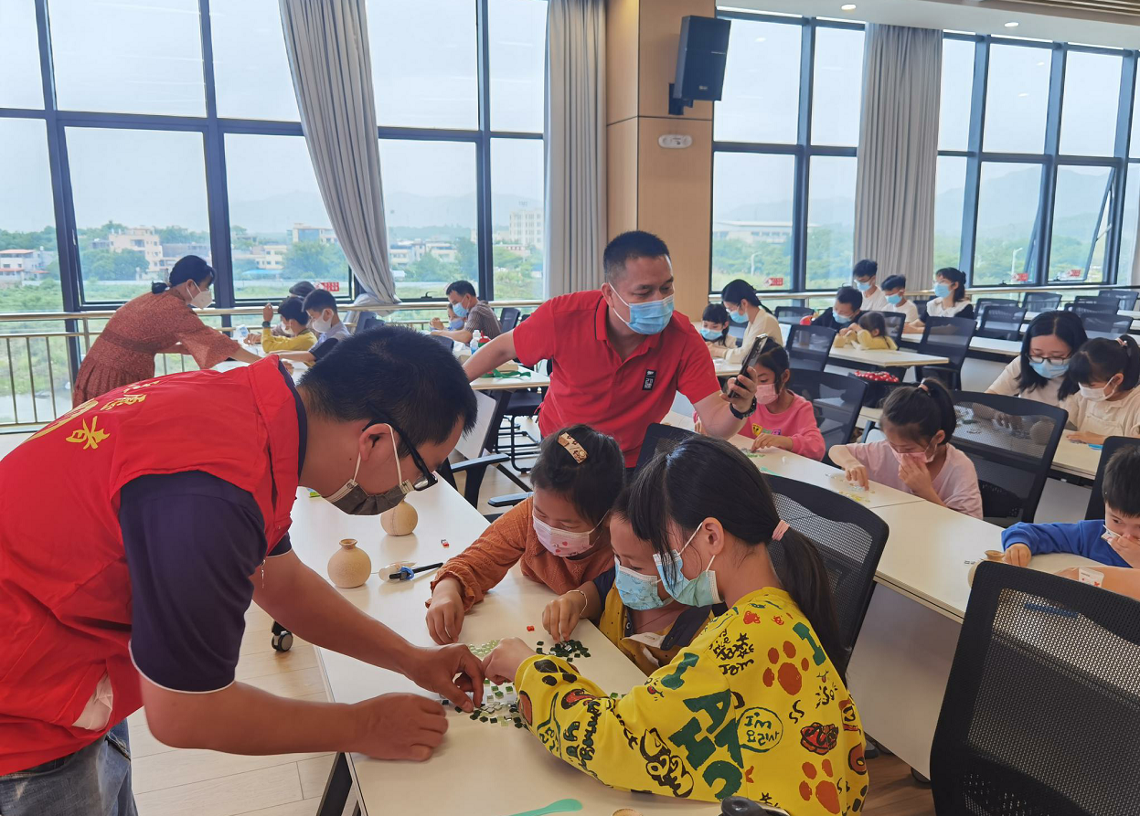 1653033217(1) 1653033217(1)