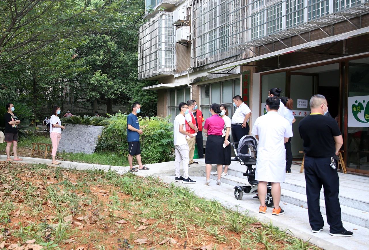 16 16.jpg?v=1765880617140