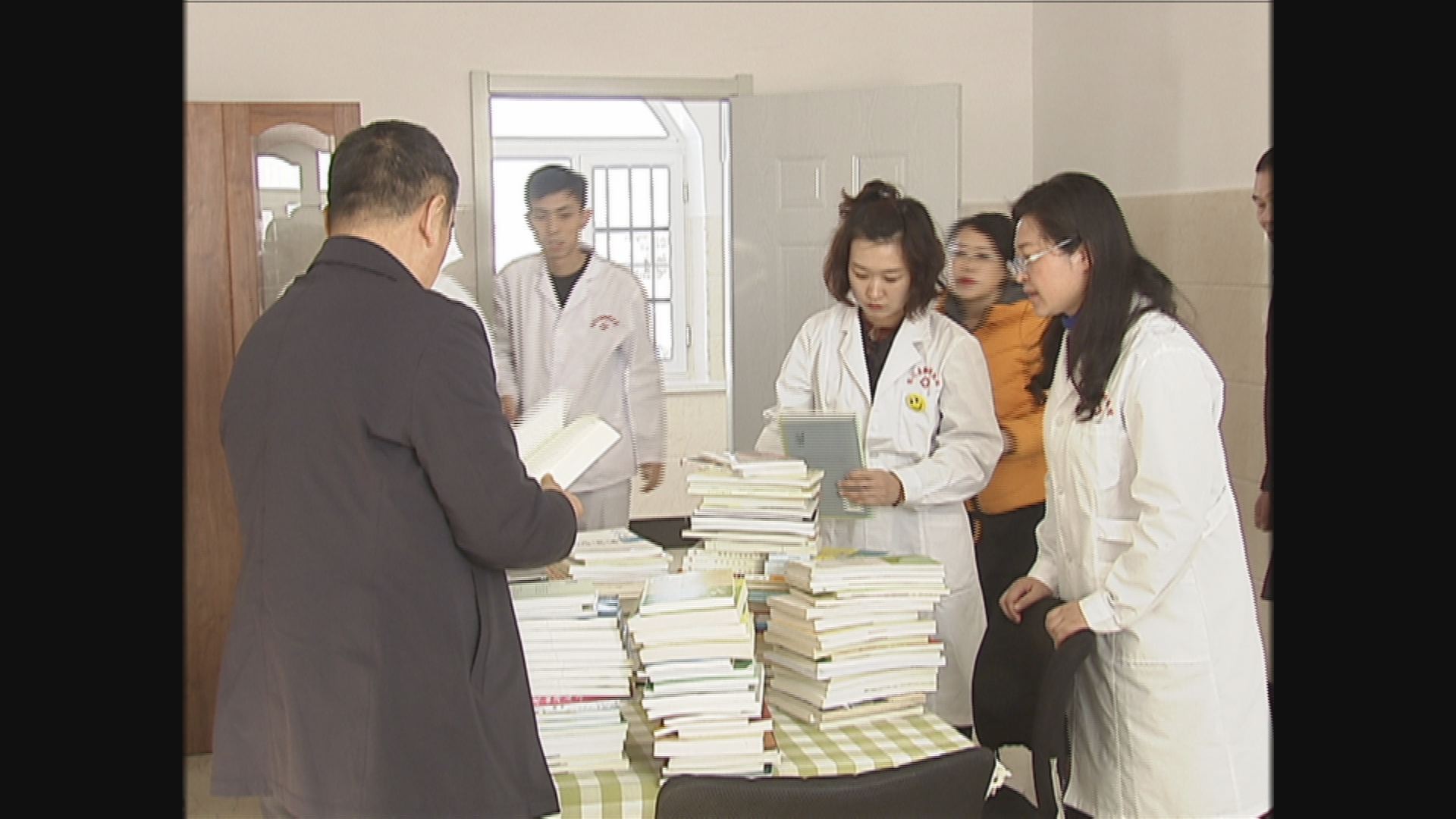 42d10b069e45cfdb0b6bc7b5816eb61 42d10b069e45cfdb0b6bc7b5816eb61.jpg