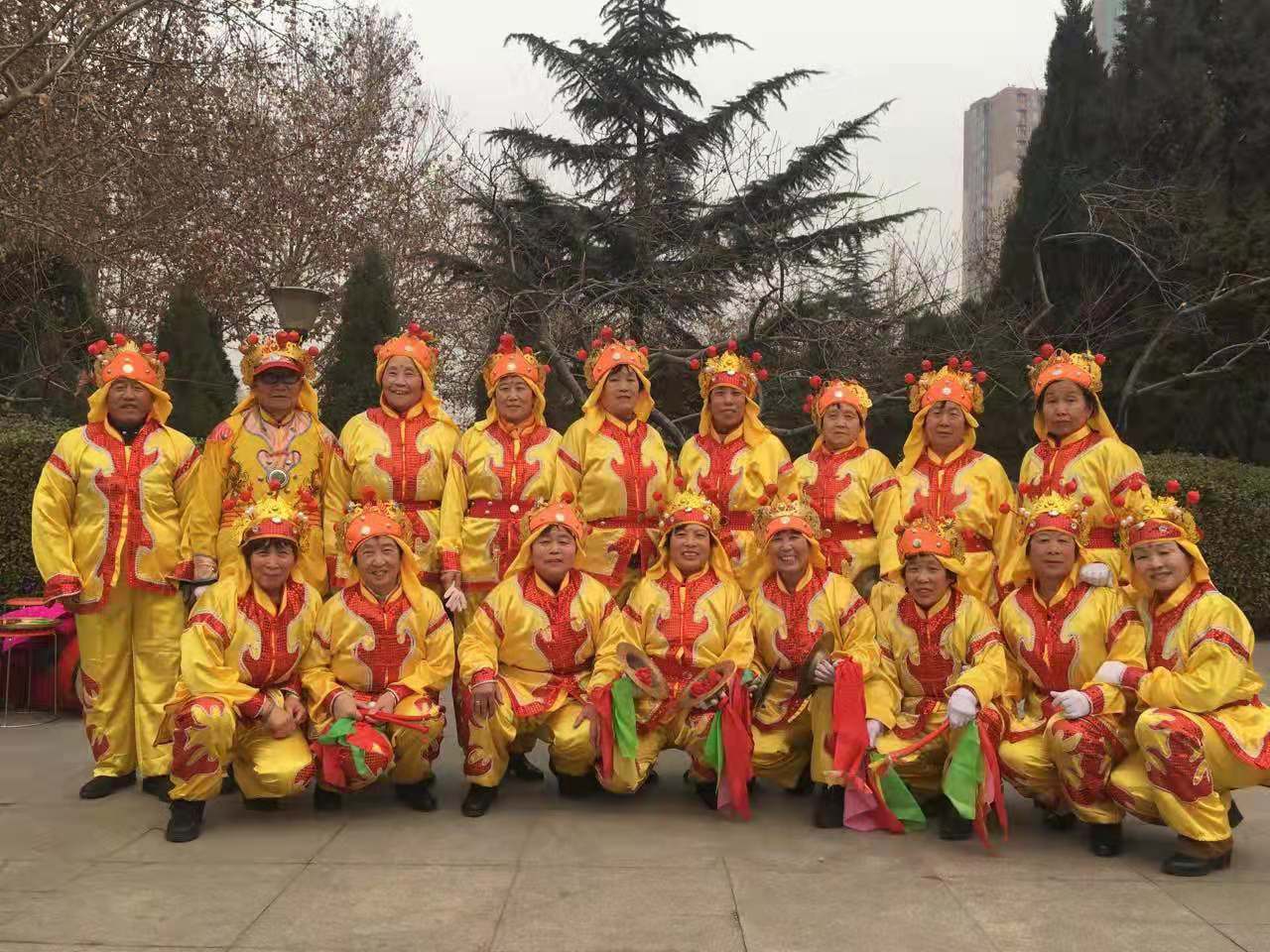 裕翔街道南栗社区战鼓队 裕翔街道南栗社区战鼓队.jpg