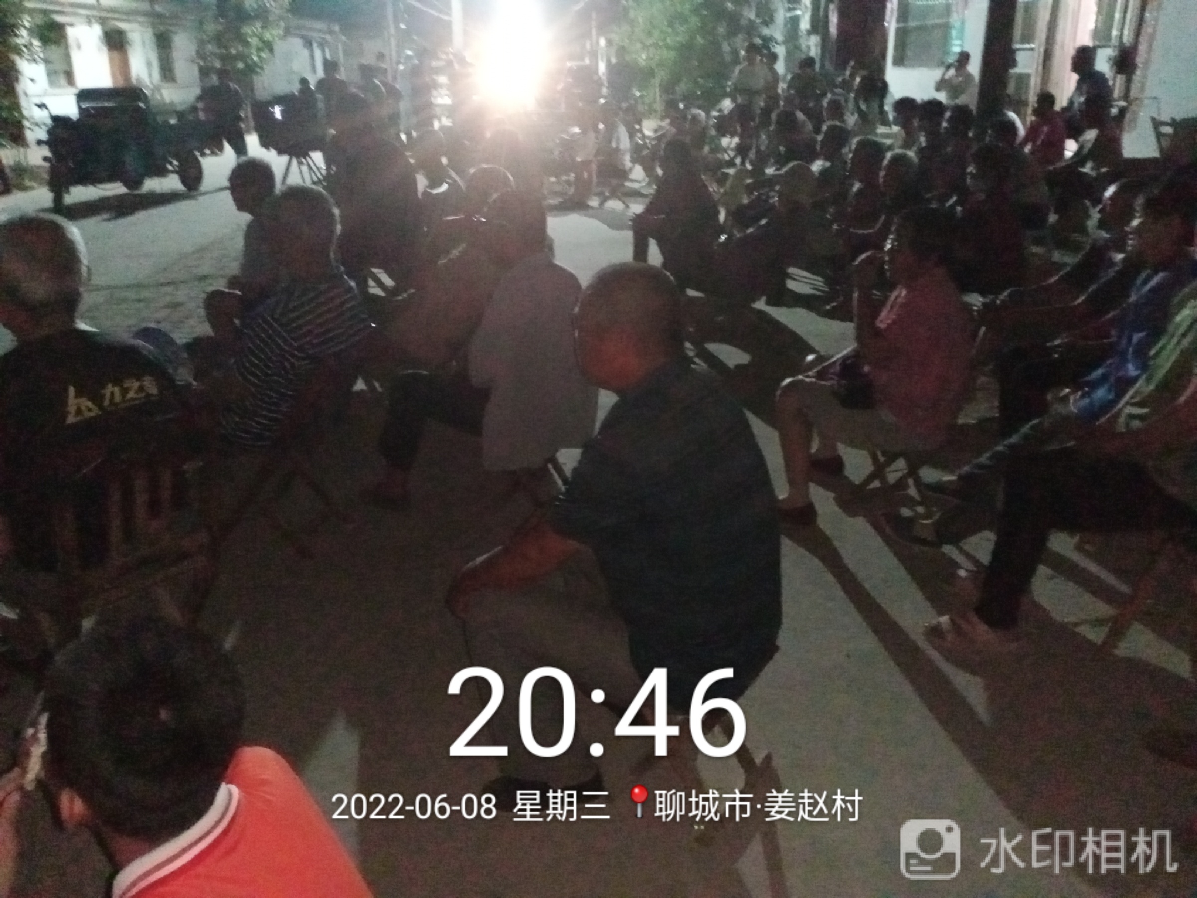 【度假区】农村公益电影放映走进朱老庄镇姜赵村