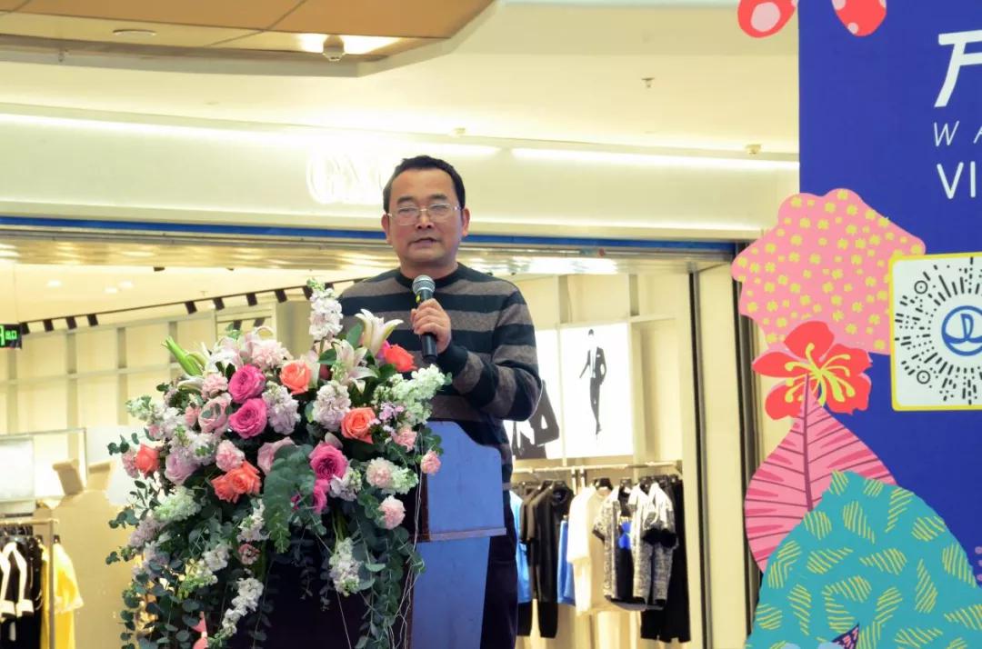 640 (2)(1) 640 (2)(1).jpg