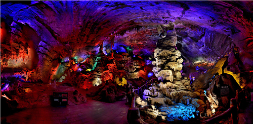 aa01--DSC_8320新邵白龙洞景区“南天神柱 aa01--DSC_8320新邵白龙洞景区“南天神柱.jpg