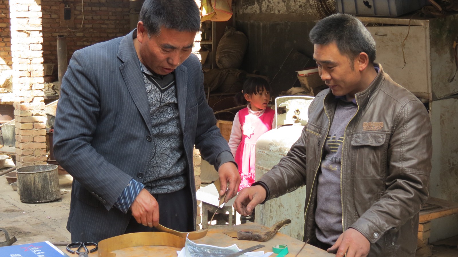湟中-李成-湟中银铜器制作与鎏金技艺-省级代表性传承人3