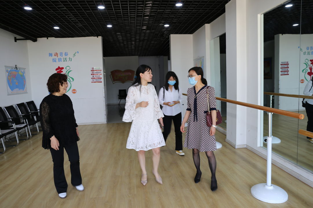 检查验收小组2 检查验收小组2.png