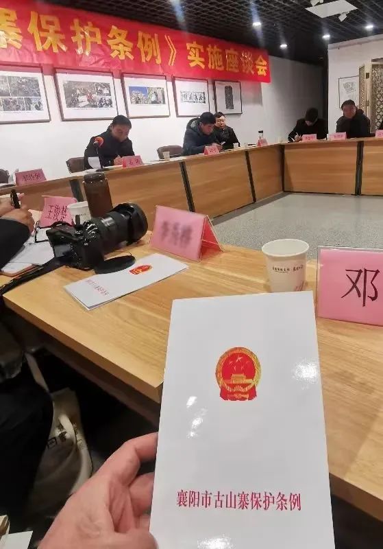 165128b211ad92f825bfa6eff2a57b49 165128b211ad92f825bfa6eff2a57b49.jpg