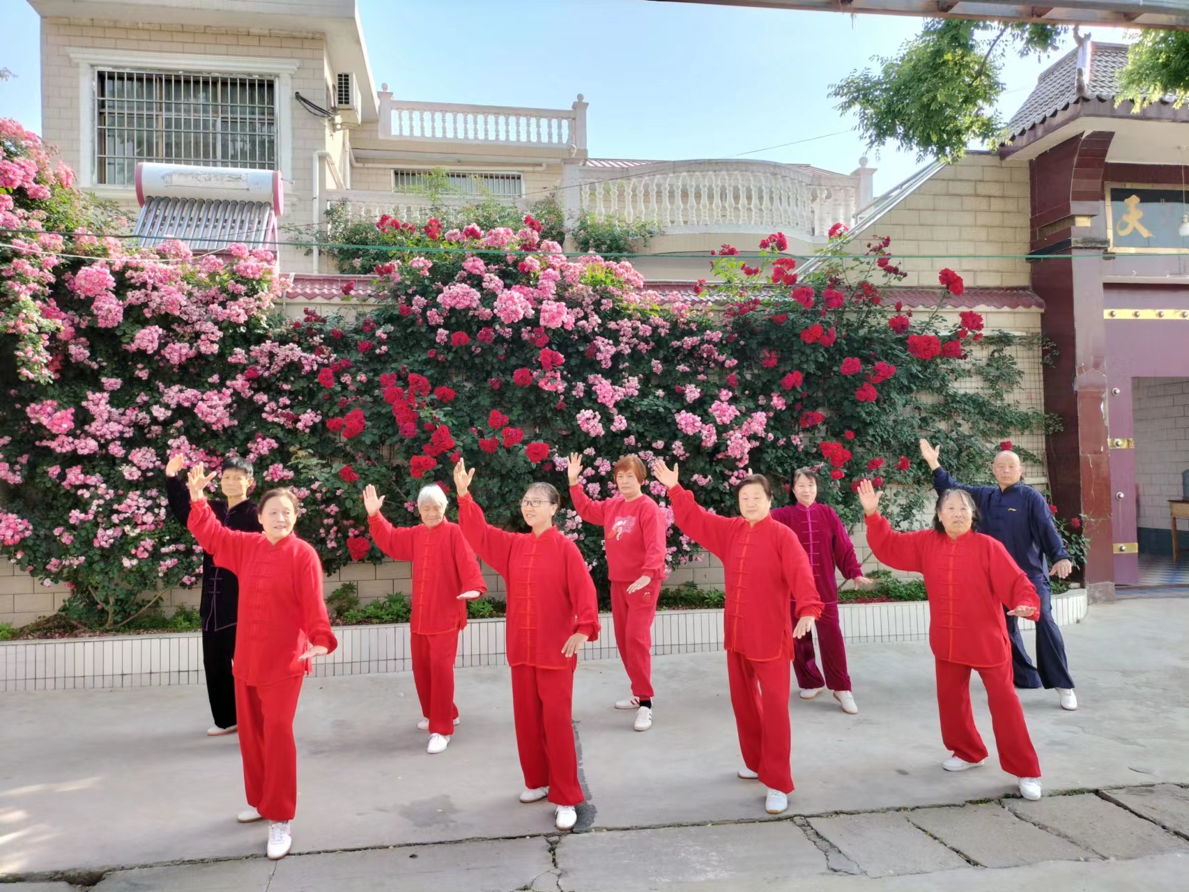 fdca24d5a3842c28084509c36b095cc fdca24d5a3842c28084509c36b095cc.jpg