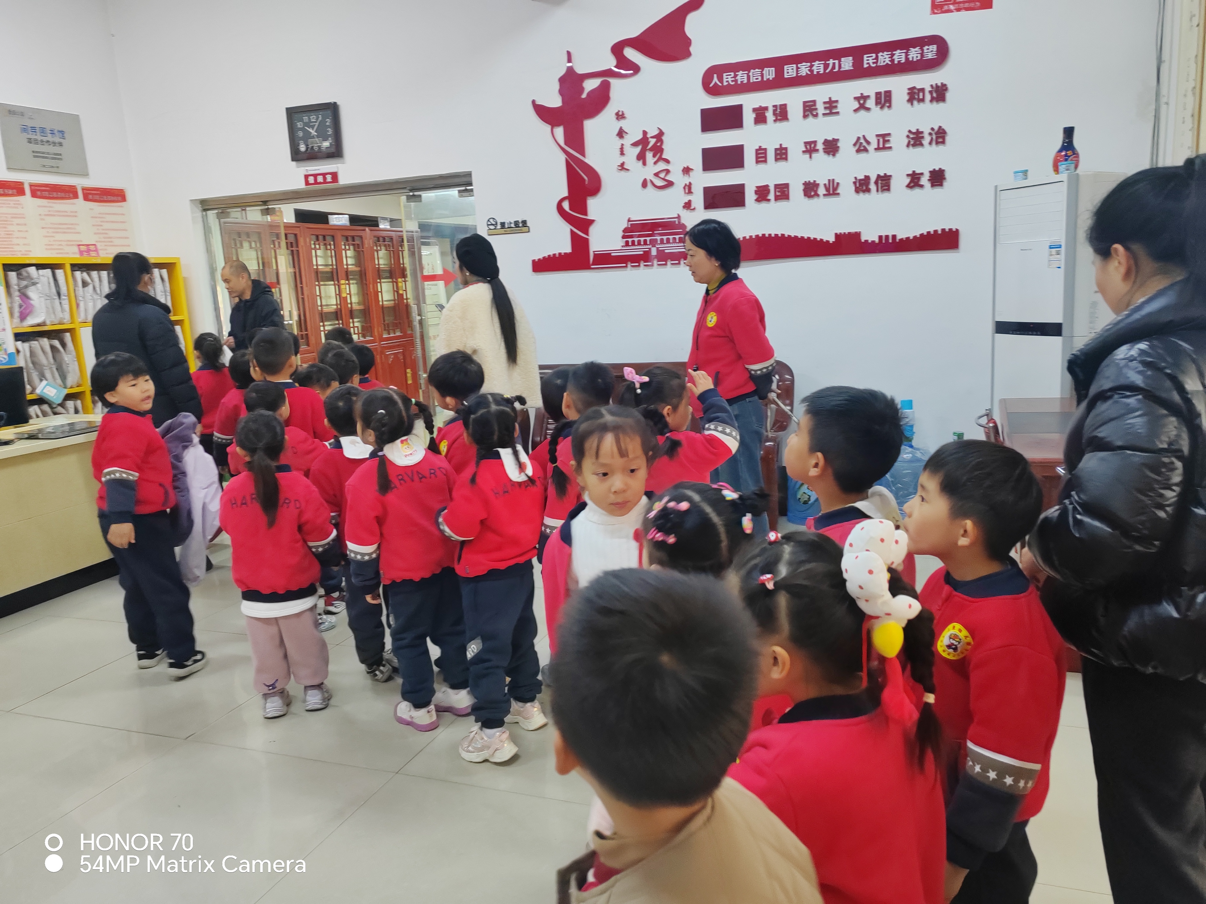 4e30543bc41e064f343256c7c086129.jpg?v=1765882640846