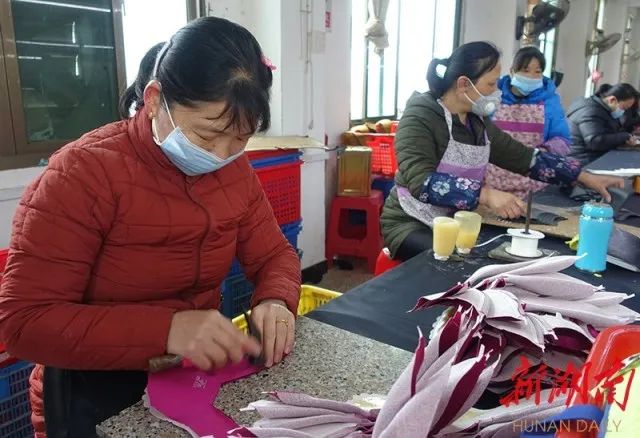 5 5.jpg?v=1765960172735