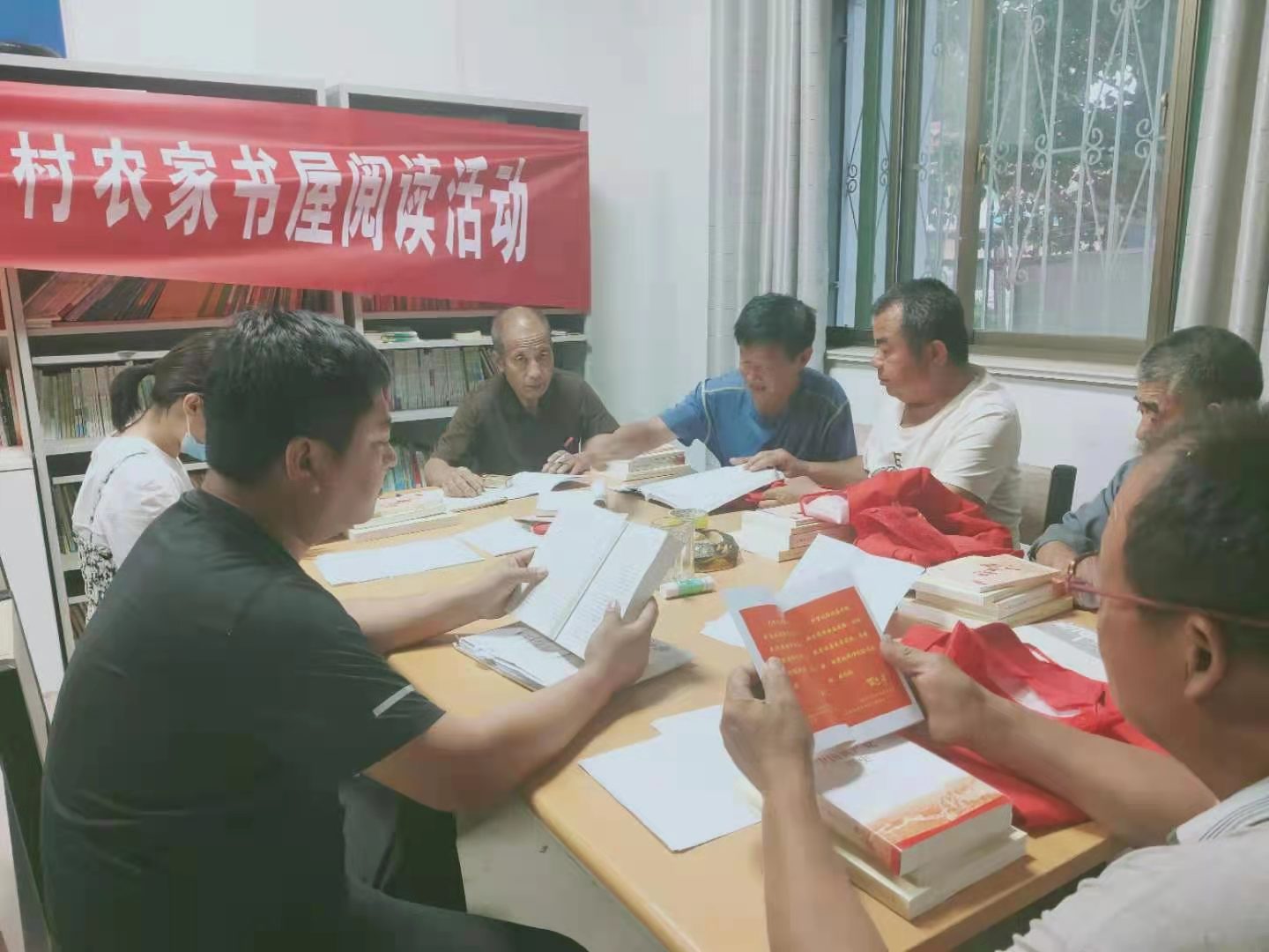【冠县】梁堂镇村邹六庄 “知党史 感党恩 跟党走”阅读活动