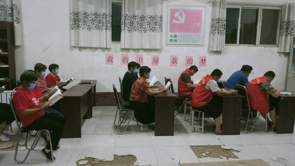 前唐固-阅读活动照片3张1