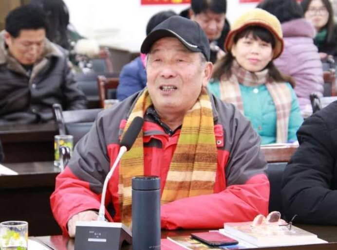 clip_image002 dd1a90c667f18795040999916ee2659