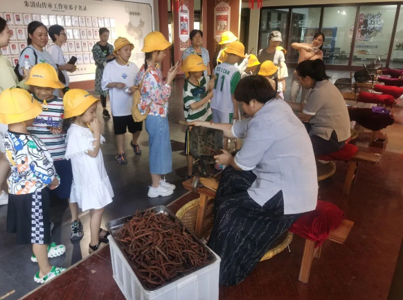 9690e4119a2336fdaa12f8bb18cb87e 9690e4119a2336fdaa12f8bb18cb87e.png