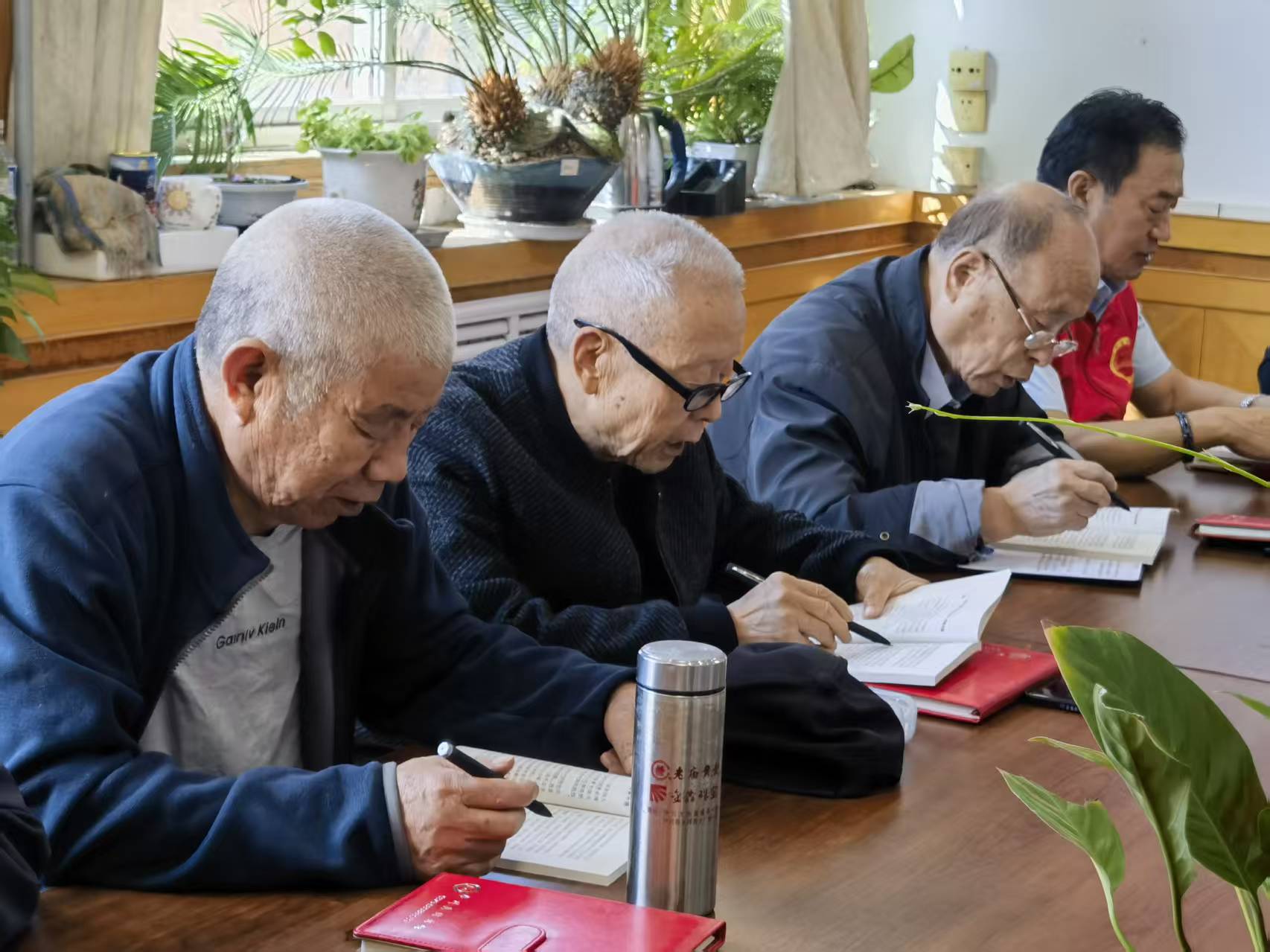 f689ed8adddb693acae4e0f1b4d6d0b9 f689ed8adddb693acae4e0f1b4d6d0b9.jpg?v=1764972444325