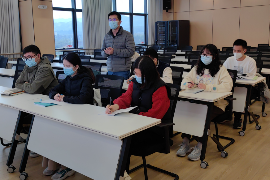 1670748209395 1670748209395