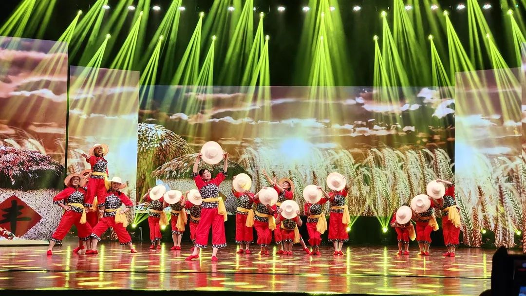 e08947f8bd3942a204045c82f76575fd e08947f8bd3942a204045c82f76575fd.jpg