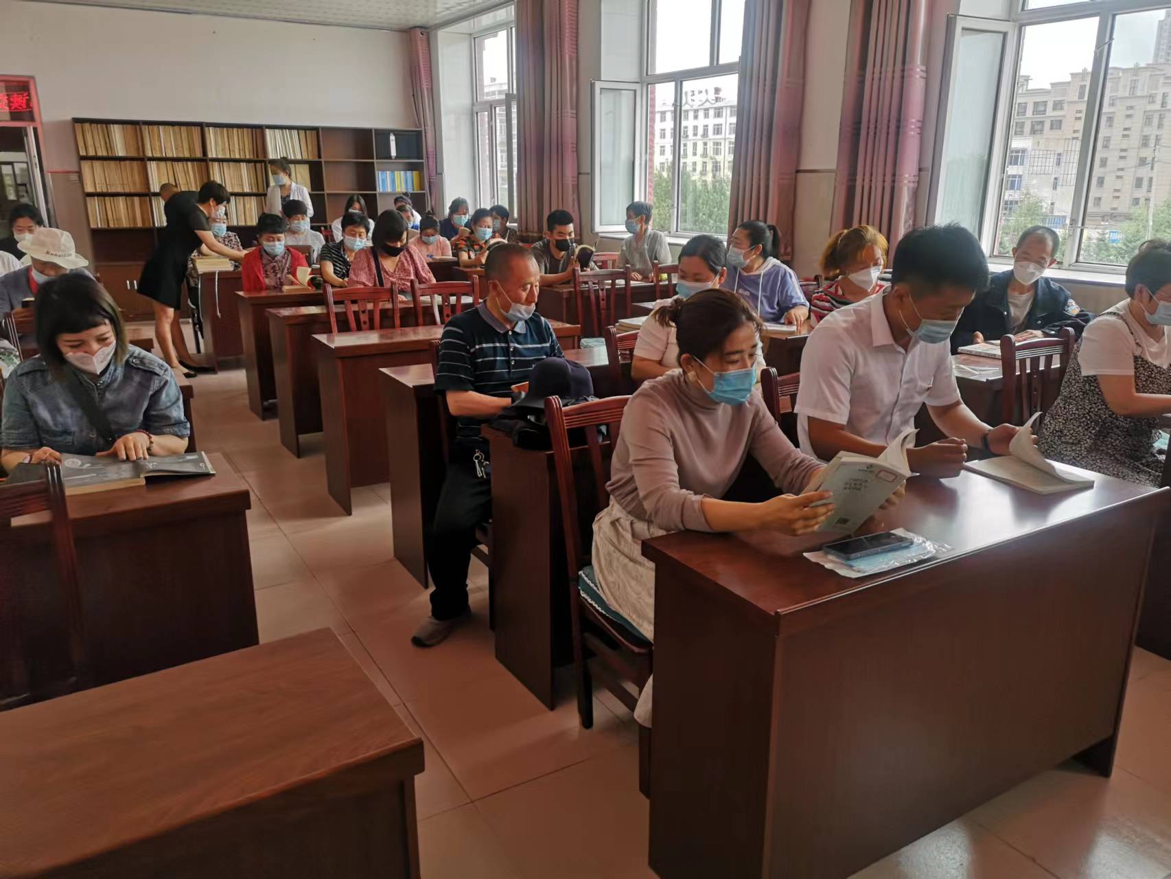 活动2 活动2.jpg?v=1764963628827