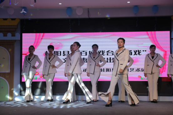 “百座戏台千场戏”文化惠民演出活动368