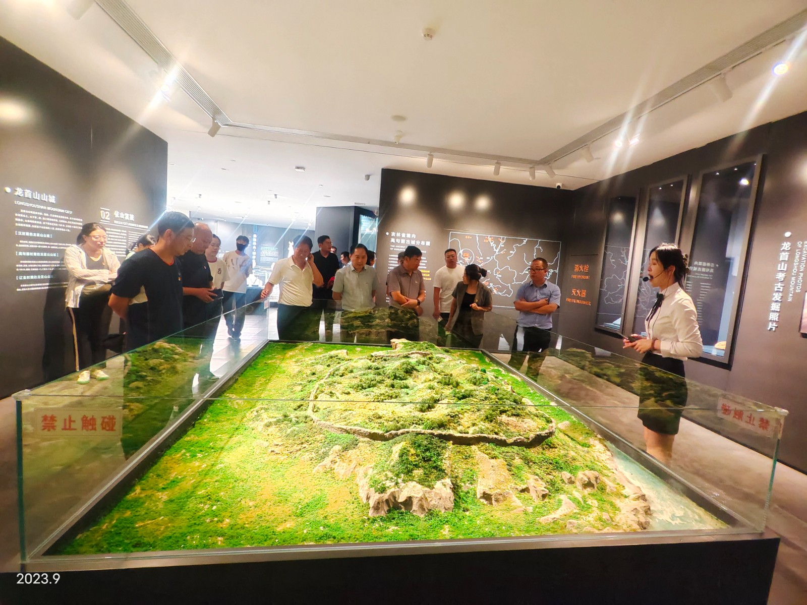 1e3cb2f4a153470145727c9f2866259