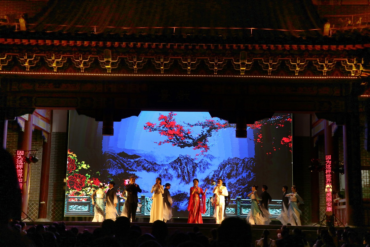 1月18日文化园古戏台惠民演出(?)p 1月18日文化园古戏台惠民演出(?)p.jpg