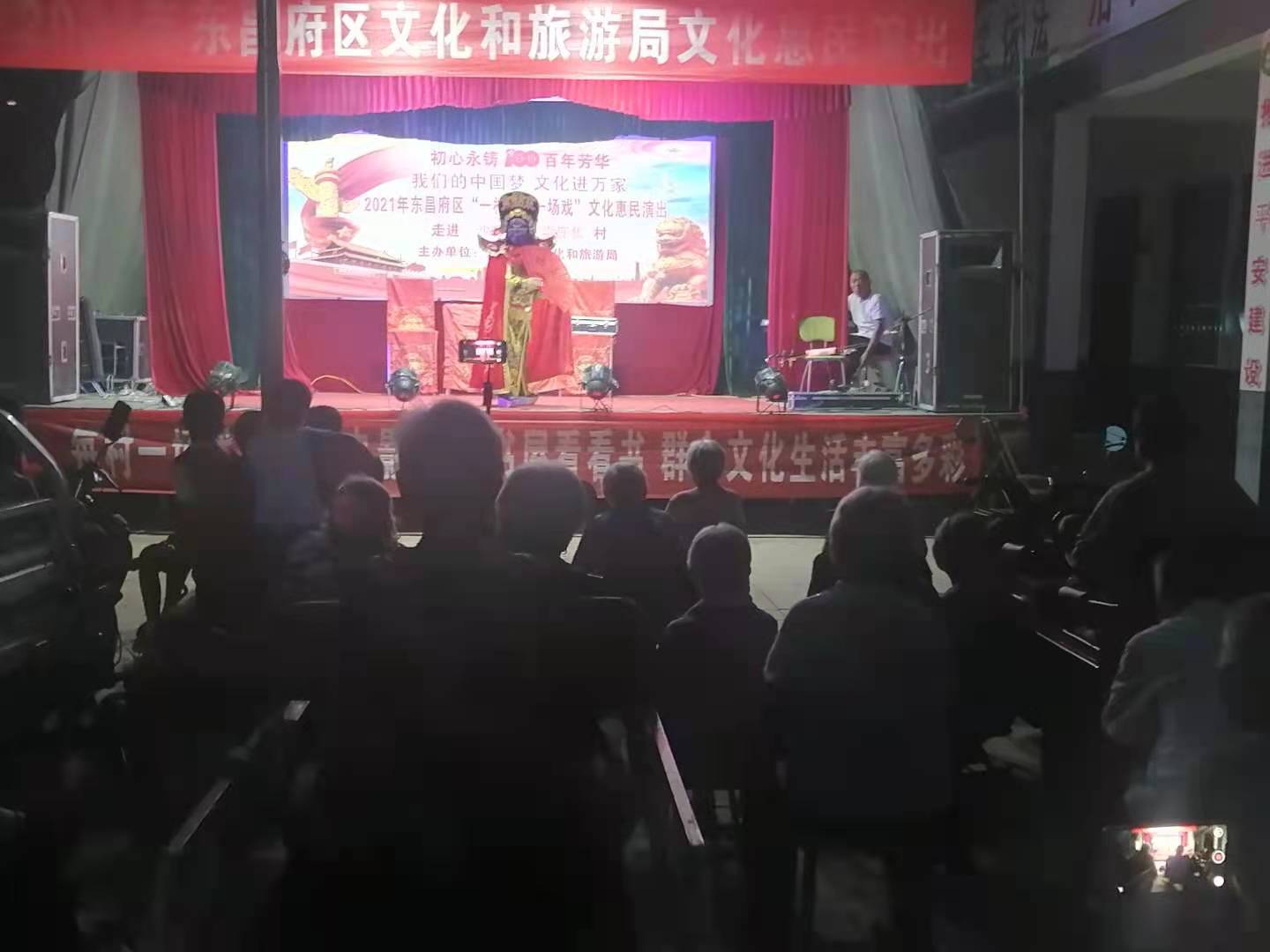 00a44074a3d0c7bf6d81e456f16a390