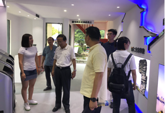 NHC)5PTX4XG7T`R`R8AD_LS