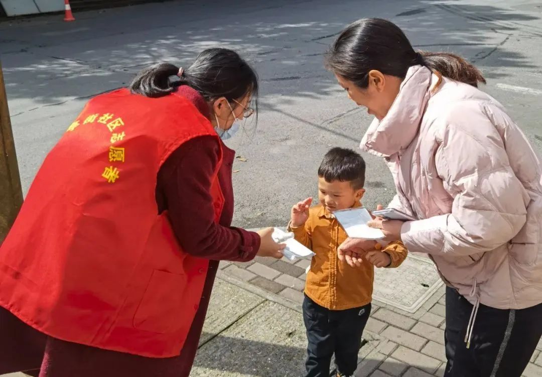 8 8.jpg?v=1765925544072