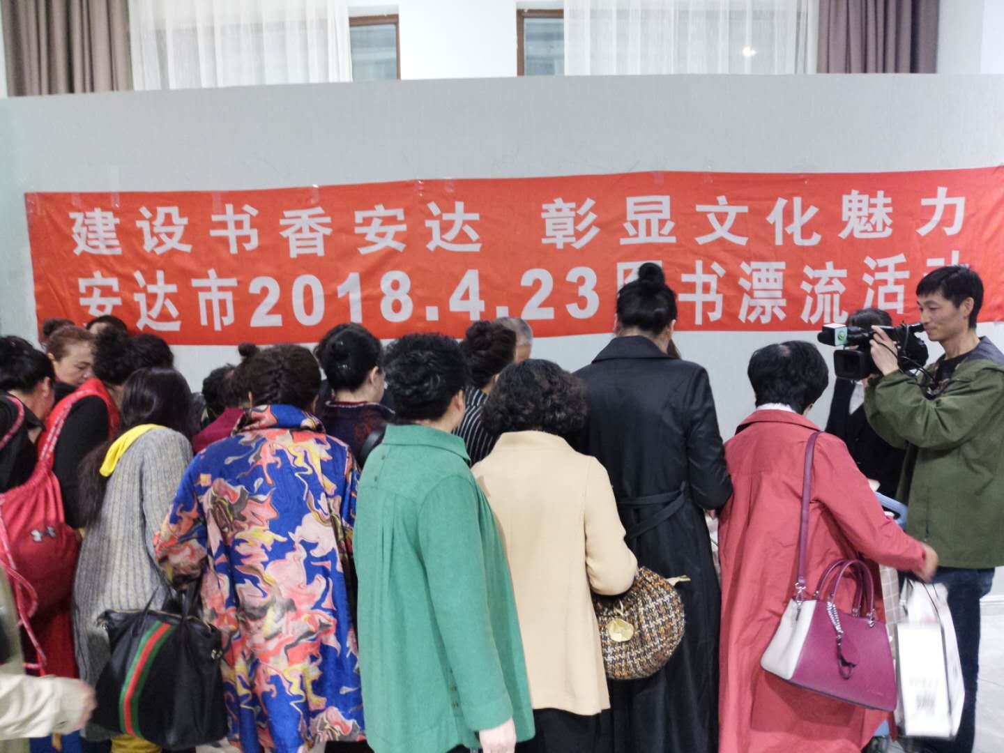 20180516090936_ui3ibgpc54