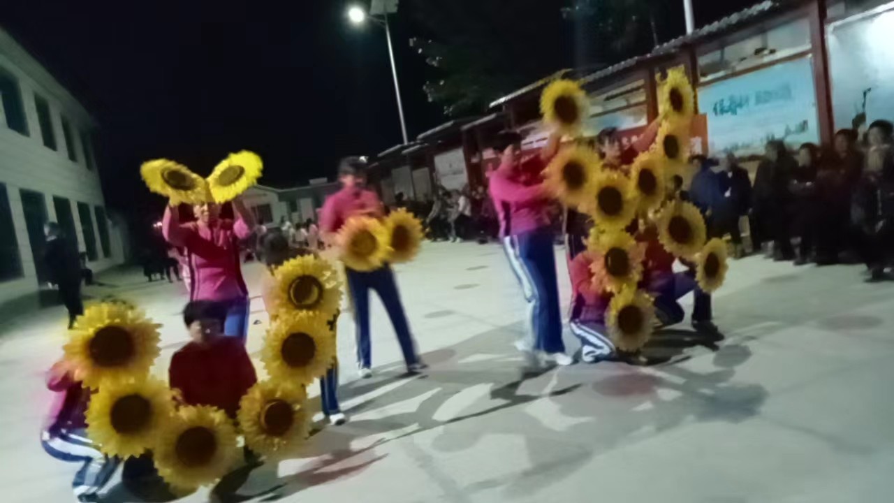 ad4d76dc19e84d7947a59762f6b5ccd.jpg