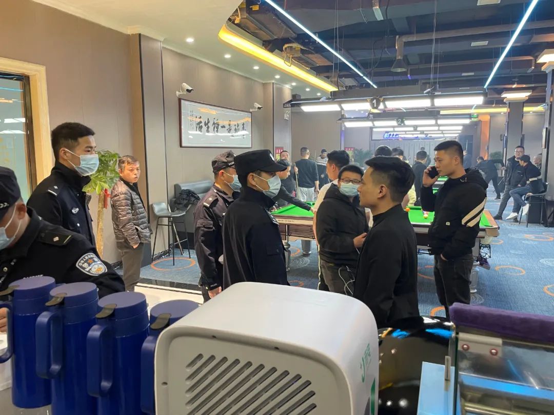 1 1.jpg?v=1765778892416