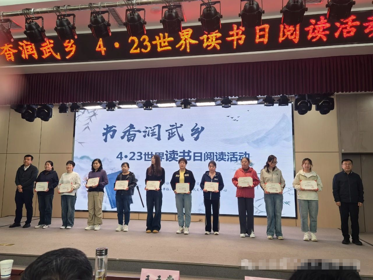 e44fa7b637232261f30ec3717563c3e e44fa7b637232261f30ec3717563c3e