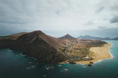 海岸山景 自然风光 海岸线 山脉 4K