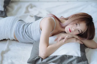 床上静谧时光 卧室 休闲 灰色 1080P