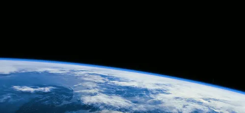 Photo by 壁纸迷