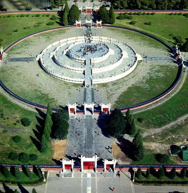 明清两代皇家祭天建筑——天坛.png