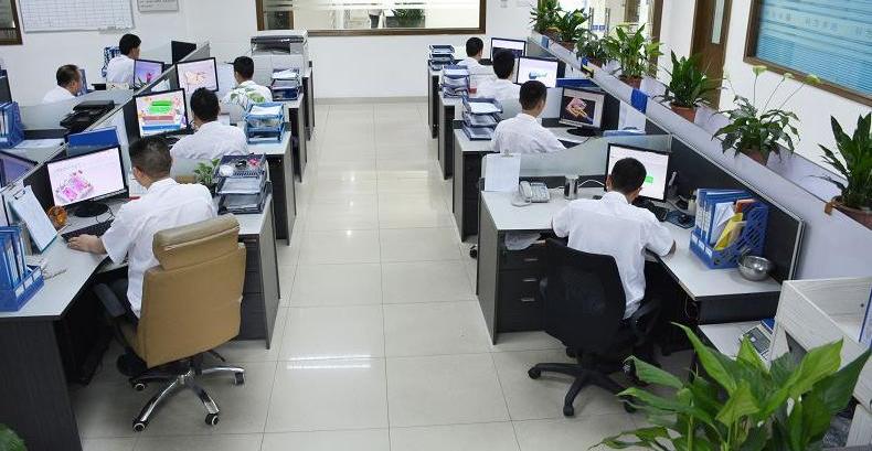 设计室 -半幅.jpg