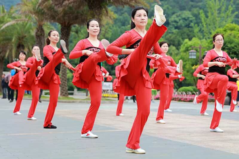 【娄东街道新时代文明实践所】娄东街道老年人木兰拳才艺培训