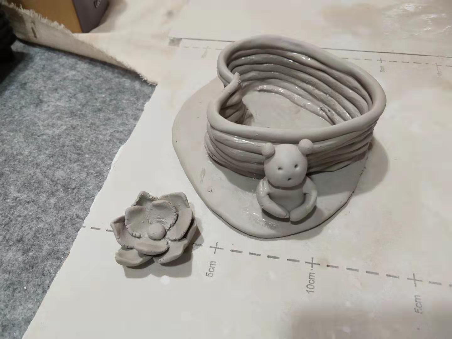 镇坪县文化馆,图书馆联合开展 "自在陶 随心艺"亲子陶艺公益课堂