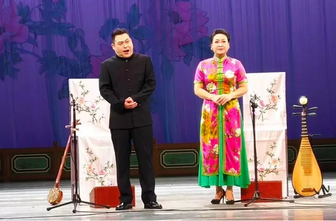 评弹团演员也是棒棒的,在参加历届比赛参演中,评弹团演员获得中宣部