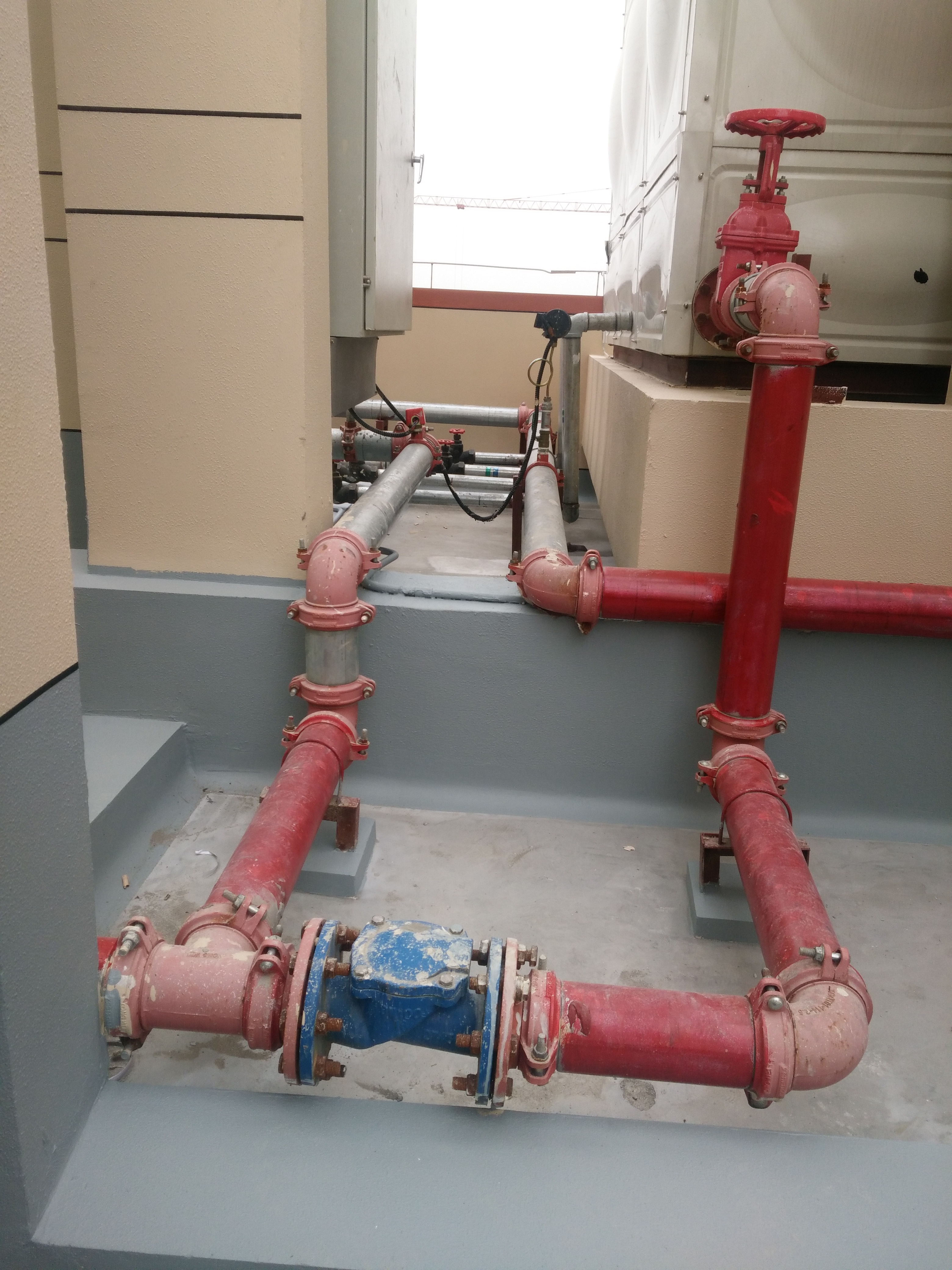 屋顶-消防-供水和稳压管 (3).jpg