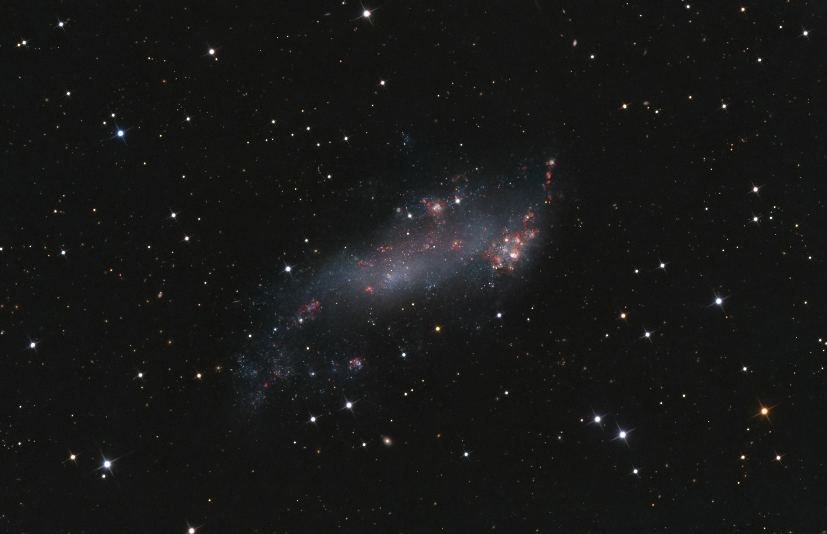 IC 2574：科丁顿星云